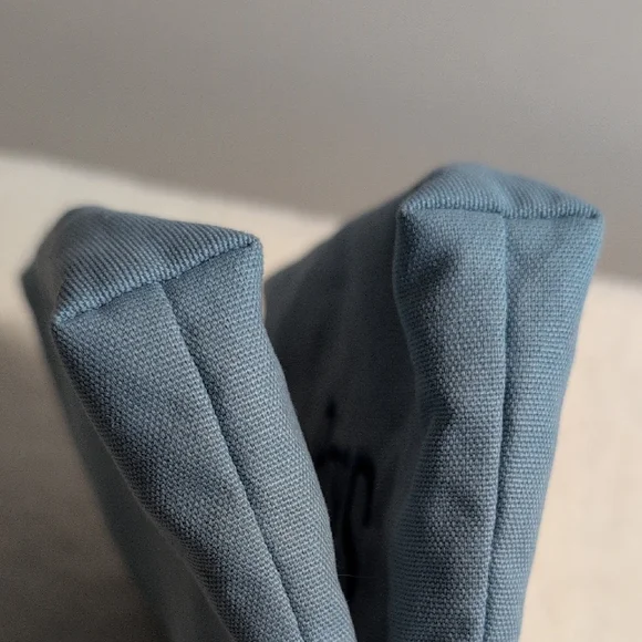 Thirty One Blue Embroidered Women's  Cosmetic Bags - Picture 6 of 12